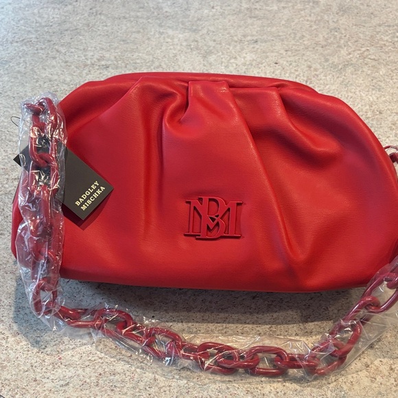 Badgley Mischka Vibrant Red Shoulder Bag - Picture 1 of 6